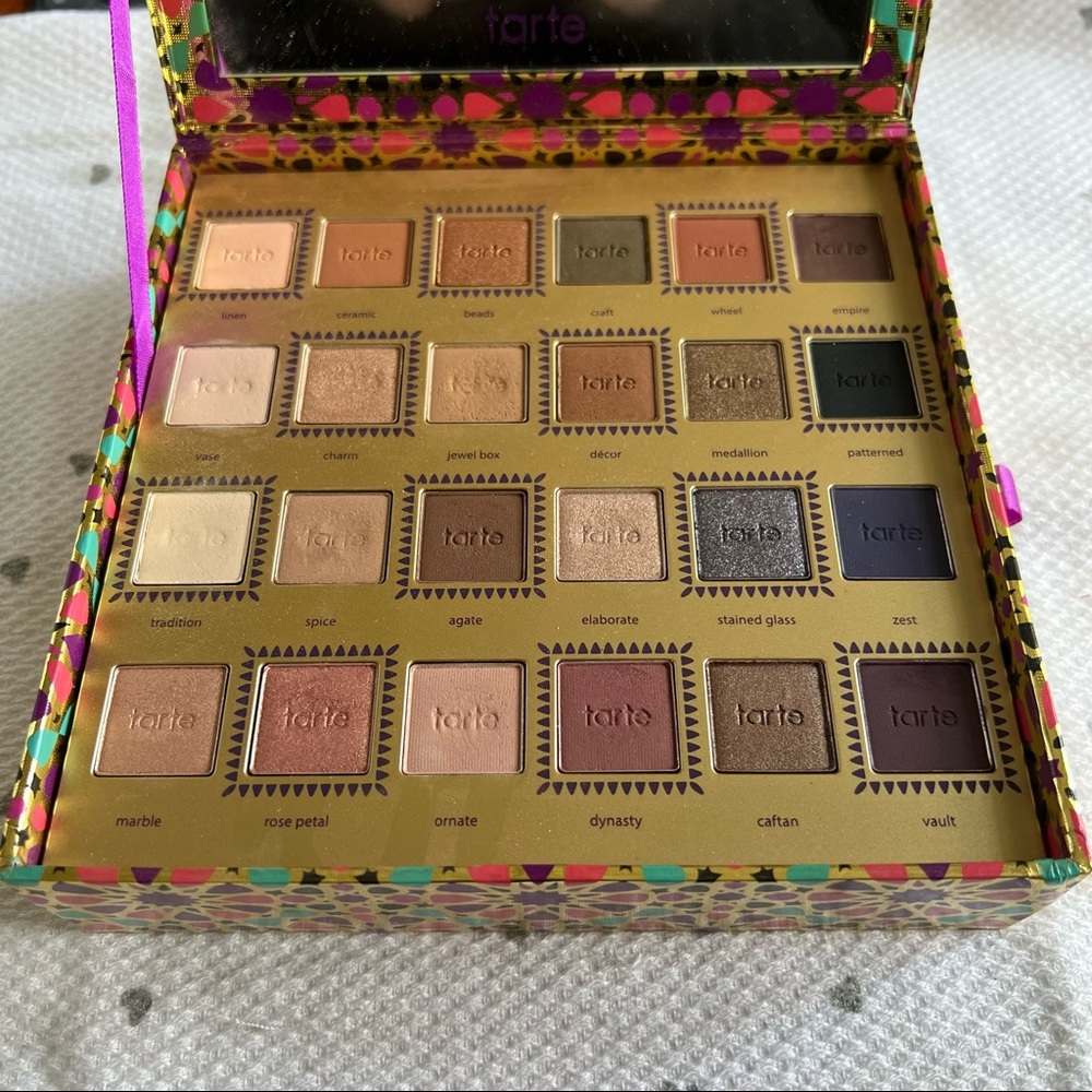 Tarte Eye Shadow Box